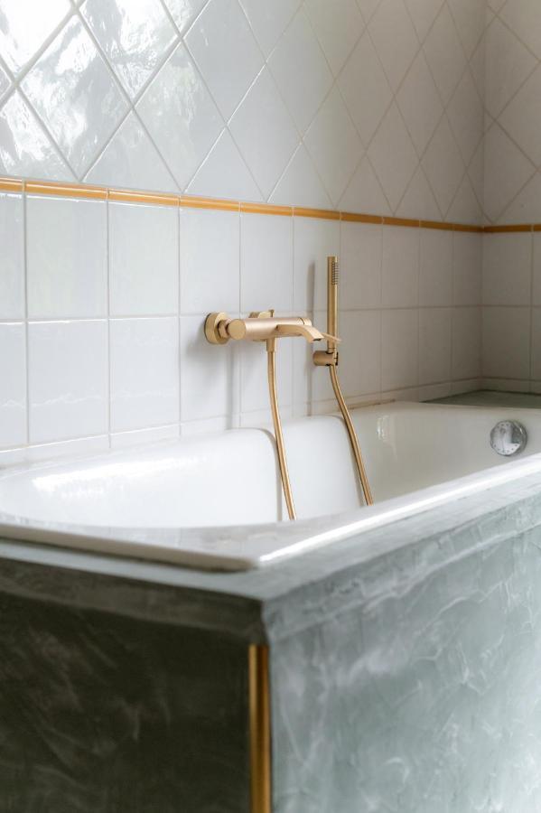 Chambres D'Hotes B&B - Chateau De Sienne Proche Avignon Orange Piscine Riviere Chusclan Eksteriør bilde