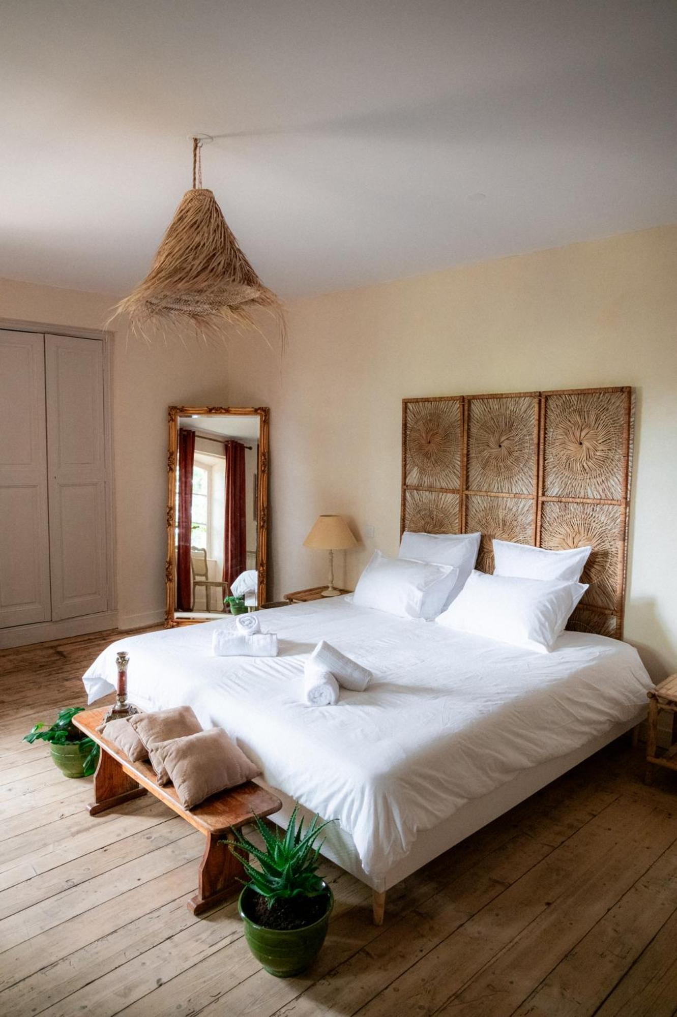 Chambres D'Hotes B&B - Chateau De Sienne Proche Avignon Orange Piscine Riviere Chusclan Eksteriør bilde